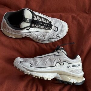Salomon XT-Slate Outdoor Sneaker — Discontinued / Techwear + Gorpcore